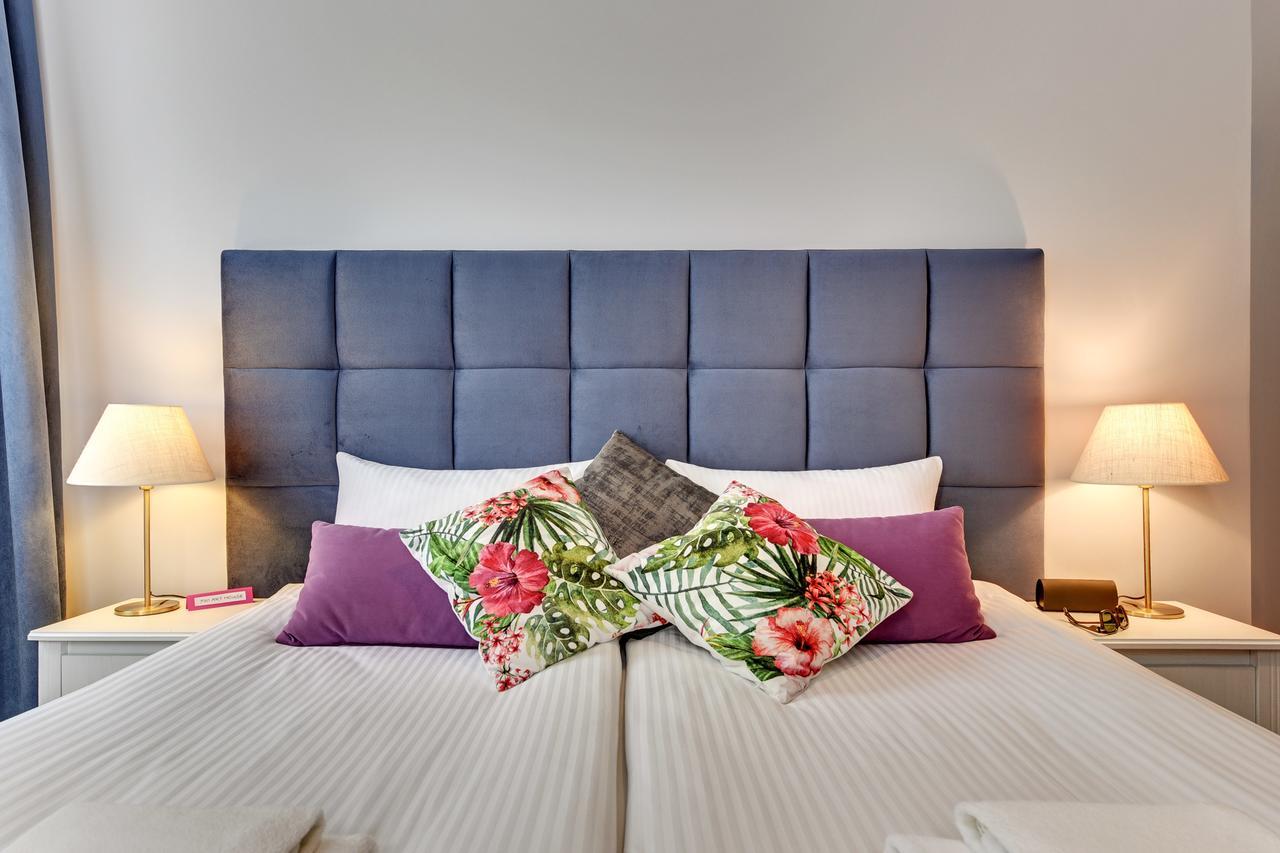 730 Art House Aparthotel โซพอต ภายนอก รูปภาพ