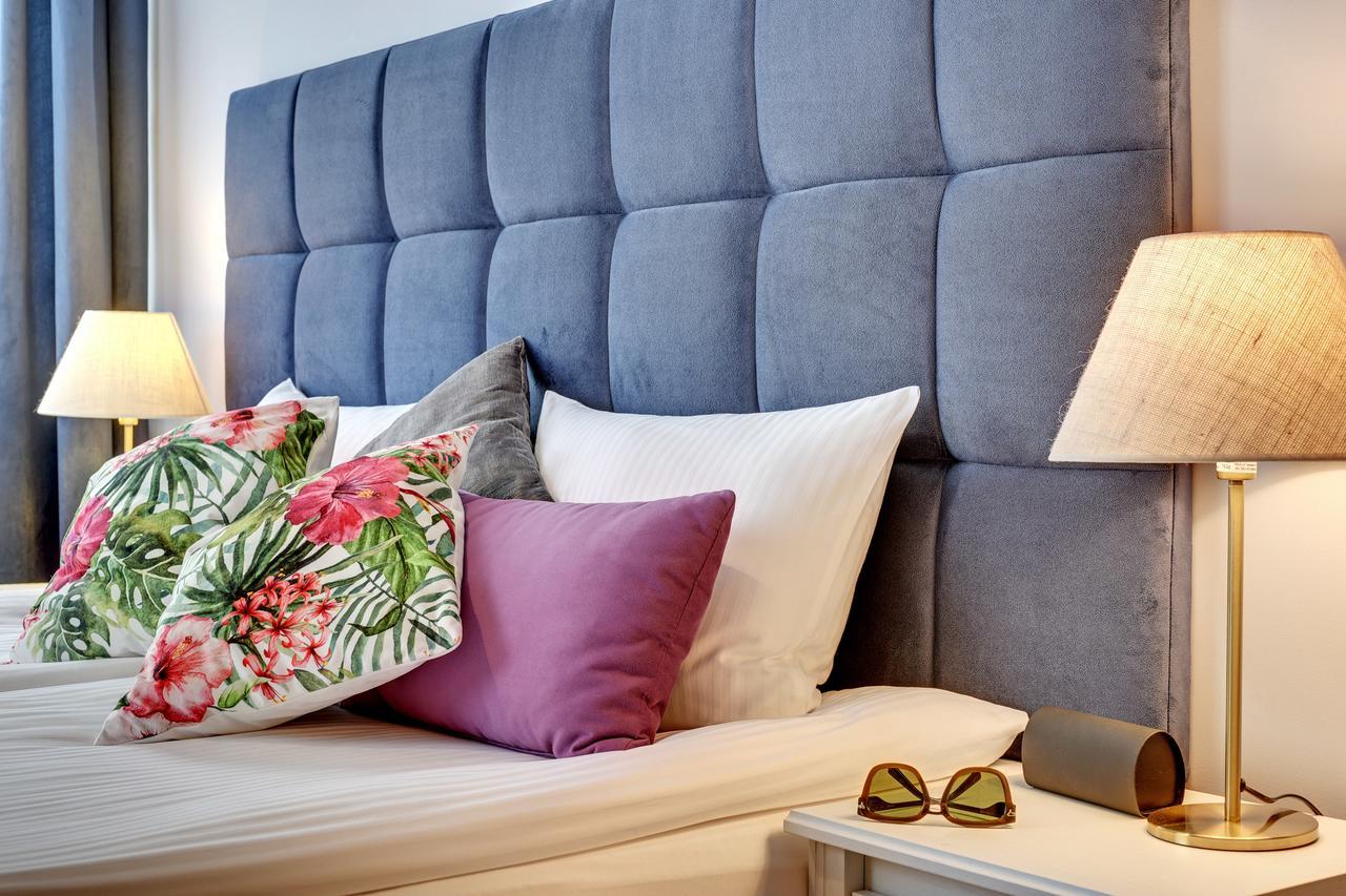730 Art House Aparthotel โซพอต ภายนอก รูปภาพ